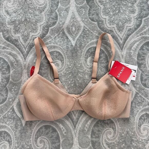 NWT Womens Spanx Fit To You Bra - Picture 1 of 3